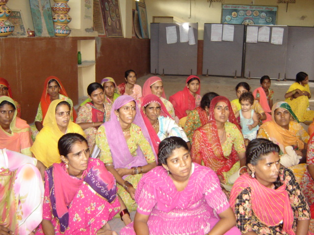Child Nutrition & Health: hall training decorated pots